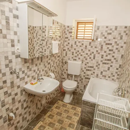 Apartment Dragica Podgora (Split-Dalmatia)